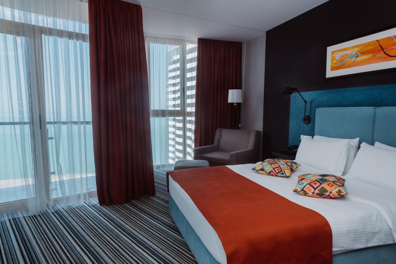 Aparthotel Tangerine Batumi Exterior photo