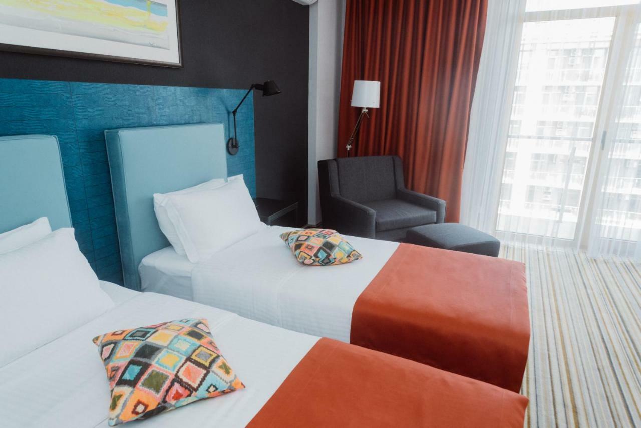 Aparthotel Tangerine Batumi Exterior photo